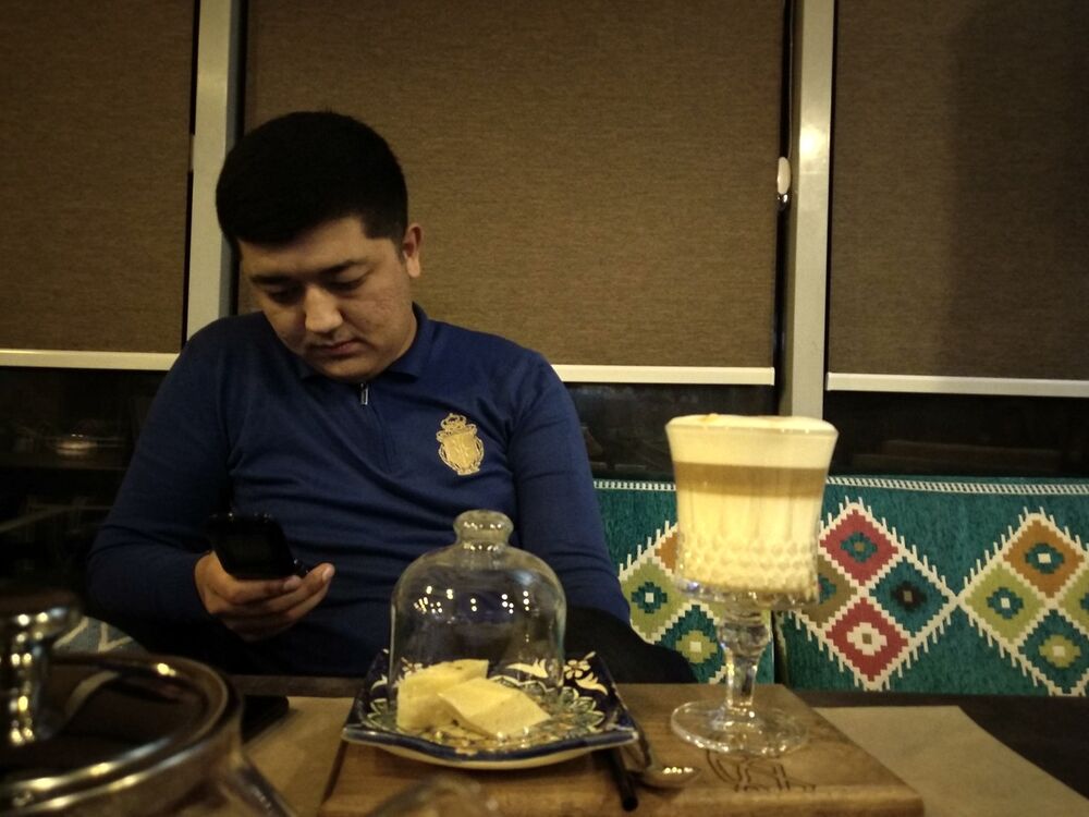  ,   Bobur, 36 ,   ,   , c 