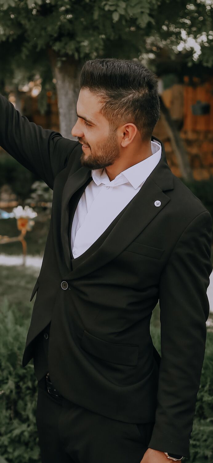 ,   Ali, 26 ,   ,   