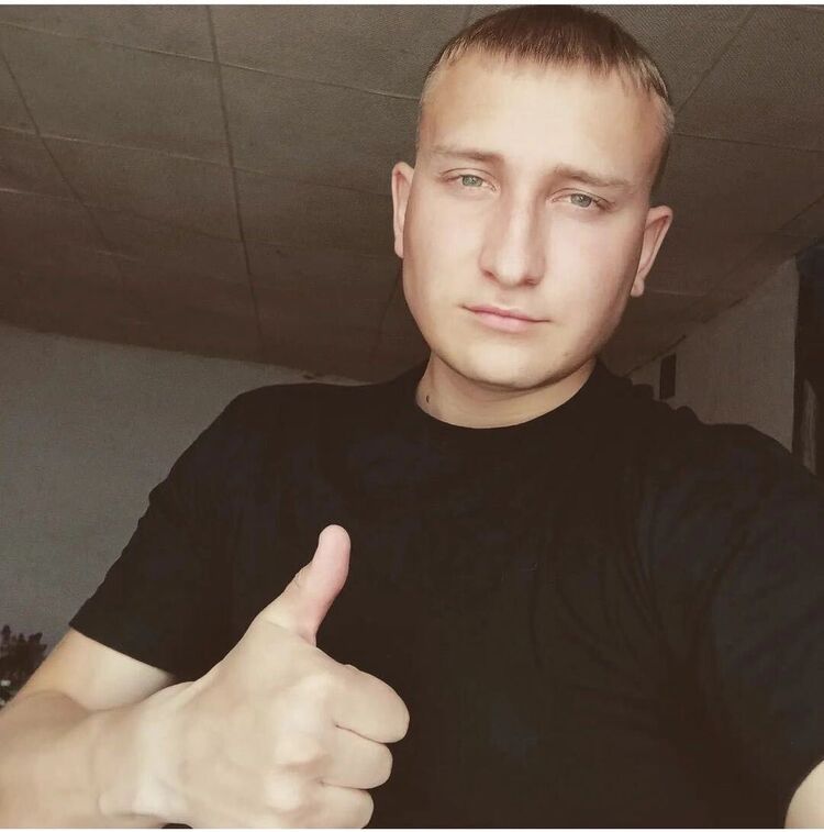  48770667  Nik, 28 ,    