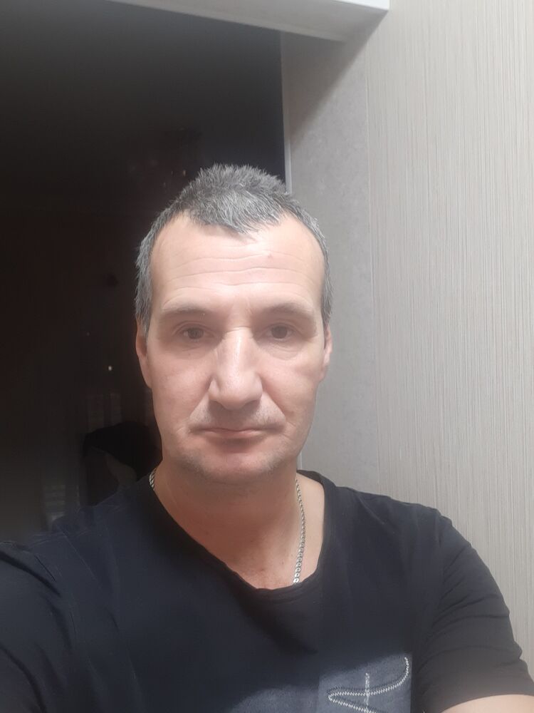  40729477  , 51 ,    