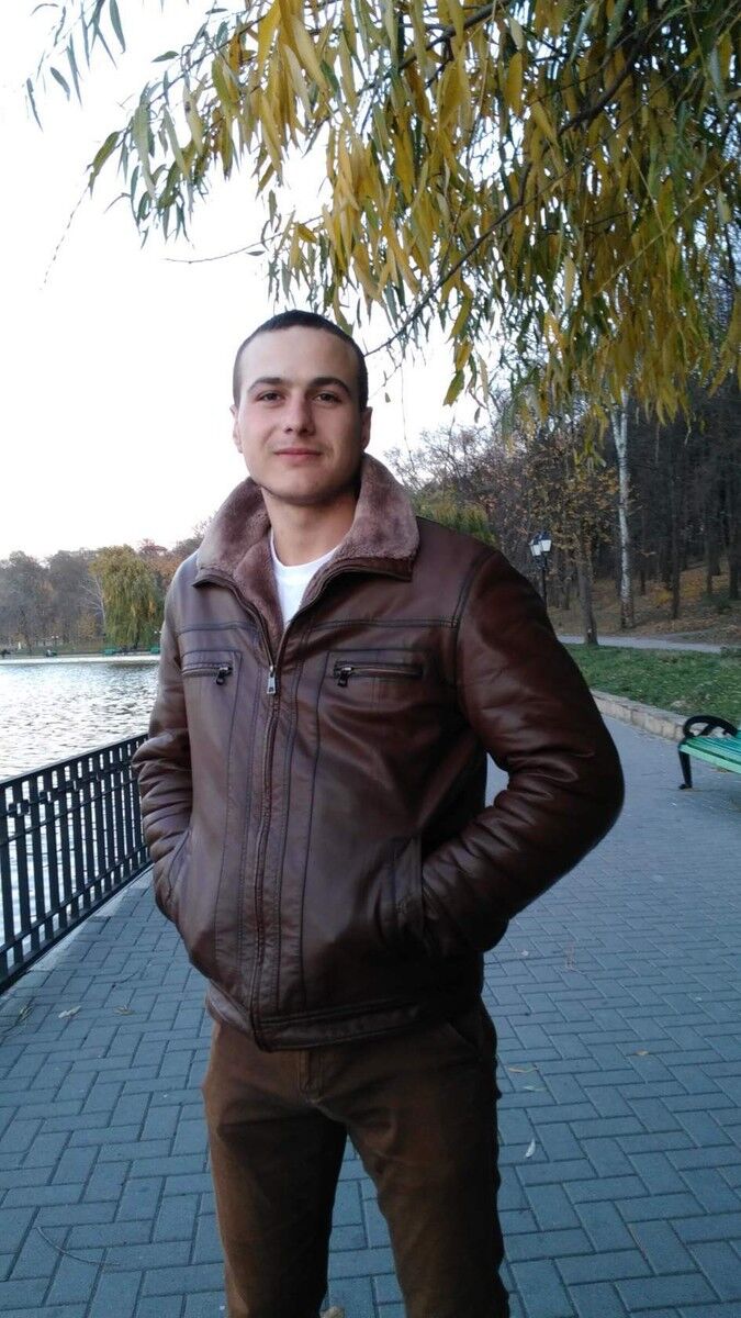  ,   MIHAI, 33 ,   ,   , c 