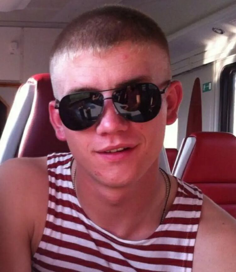  ,   Pavel, 27 ,   ,   