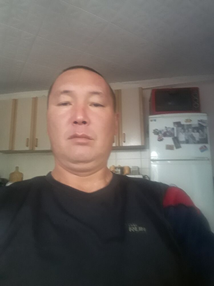  15910577  ULAN, 46 ,    