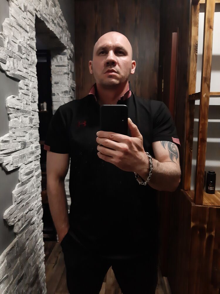  28101627  , 41 ,    