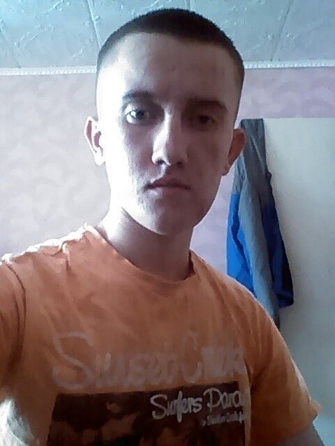  9729237  , 28 ,    
