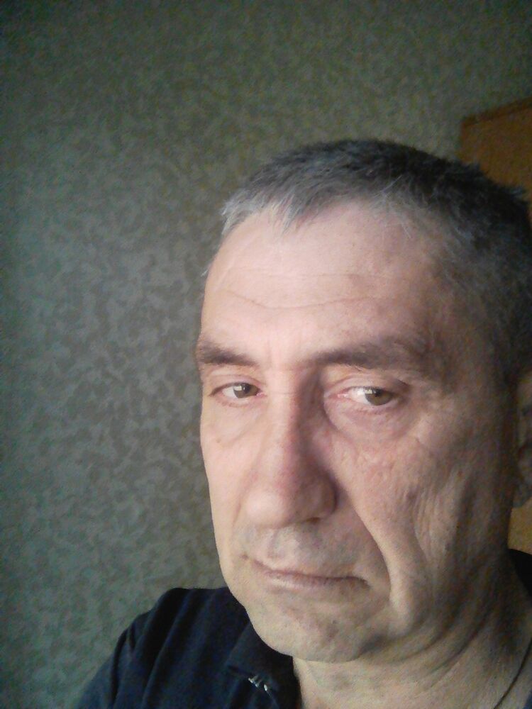  19347207  , 54 ,    