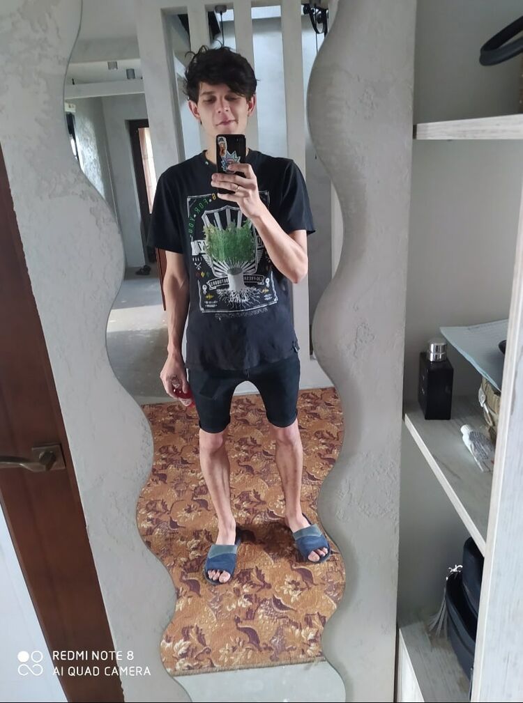  29690667  , 32 ,    