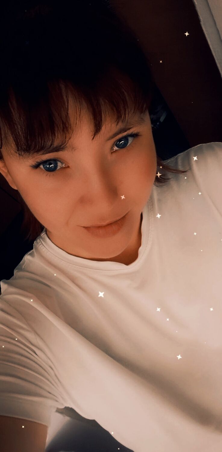  46102427  Nina, 31 ,    