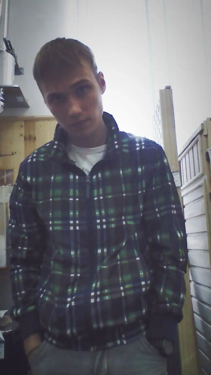 26489057  Slava, 31 ,     