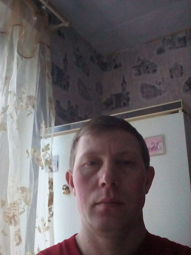  22516177  Deni, 40 ,    