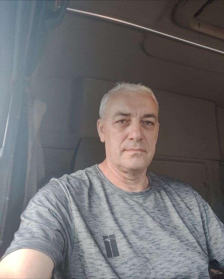  35015817  , 54 ,    