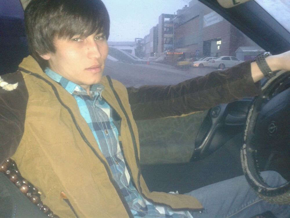  38561797  Zaxar, 35 ,    