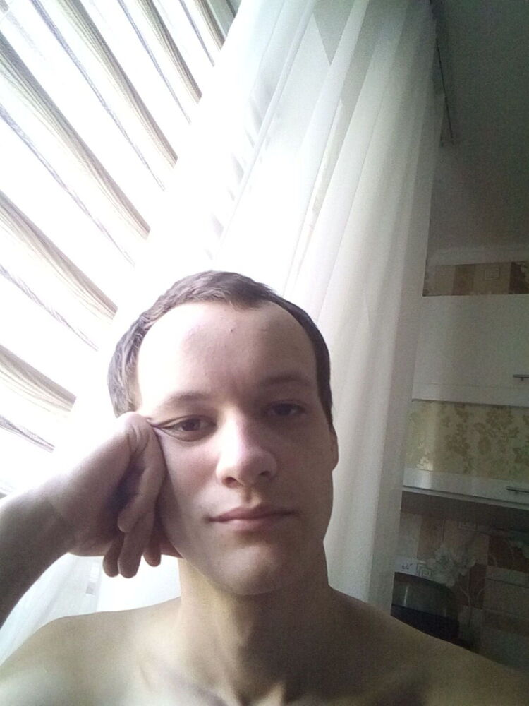  44089577  , 24 ,    