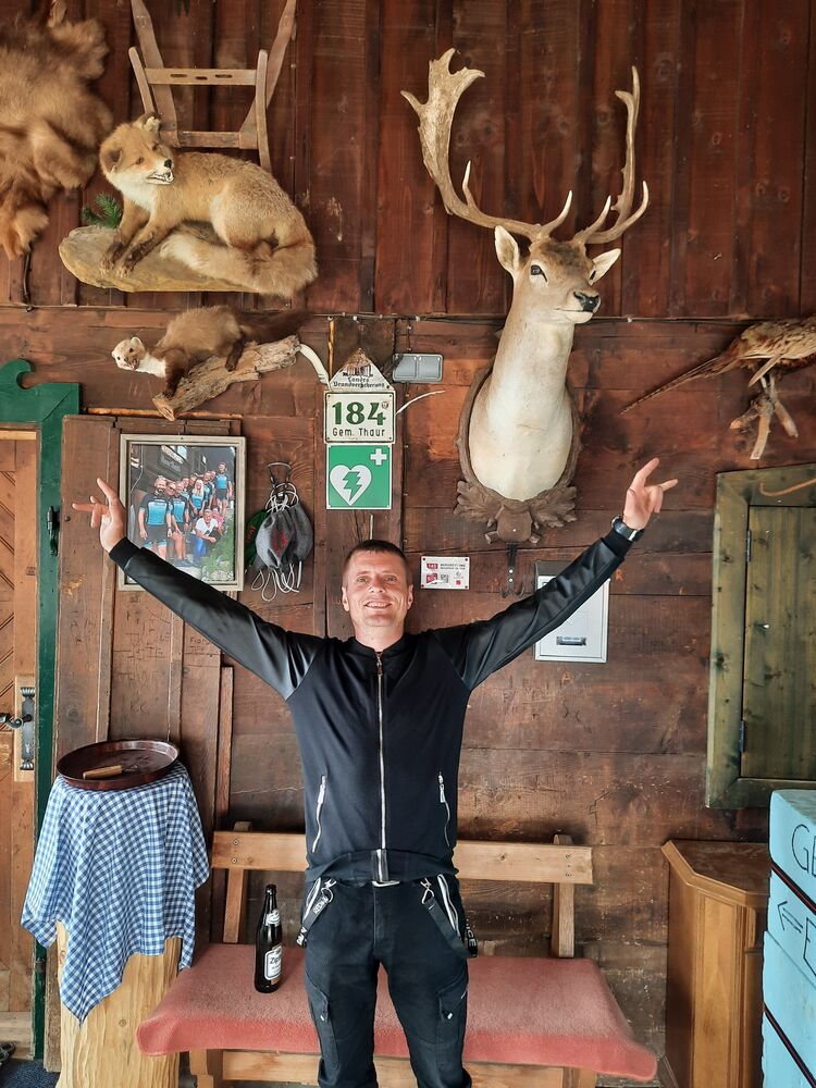  ,   Igor, 38 ,   ,   
