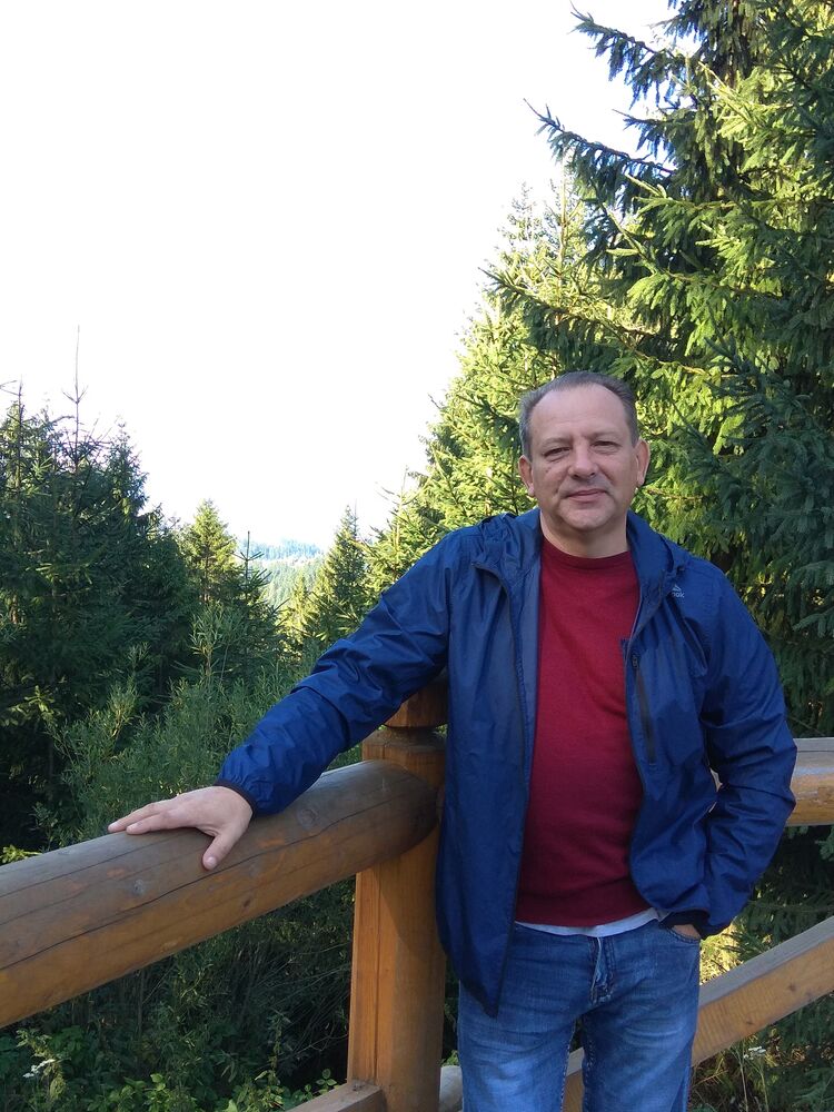  Azor,   , 52 ,   ,   , c 