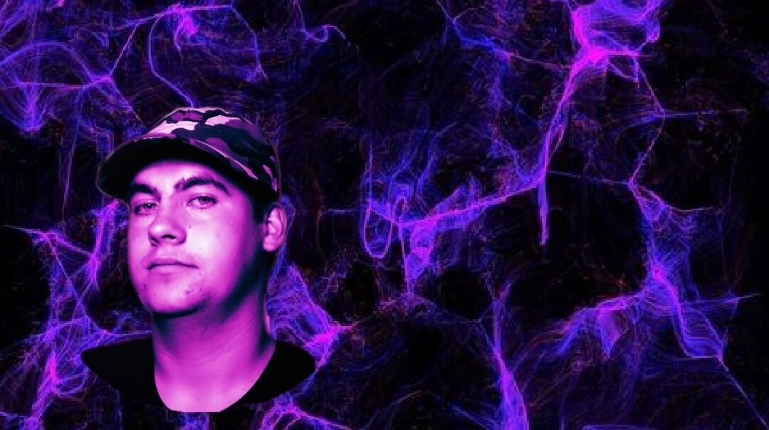  38152687  , 22 ,    --