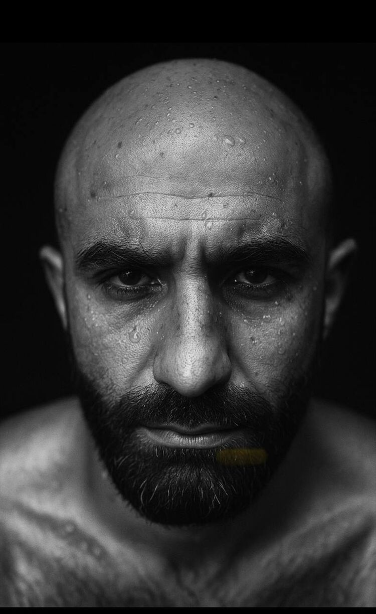  54184147  Ares, 32 ,    