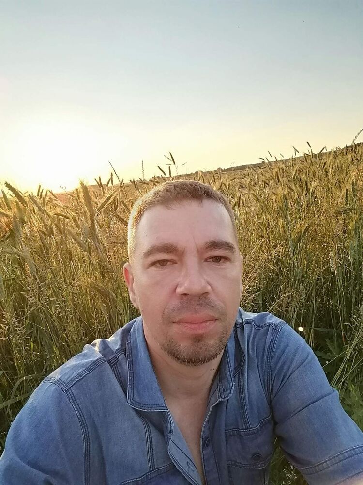  23372797  , 48 ,    