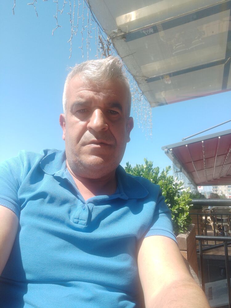  28086427  Metin, 54 ,    