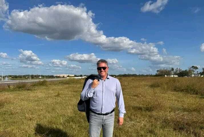  50234917  Samuel Moroz, 59 ,    