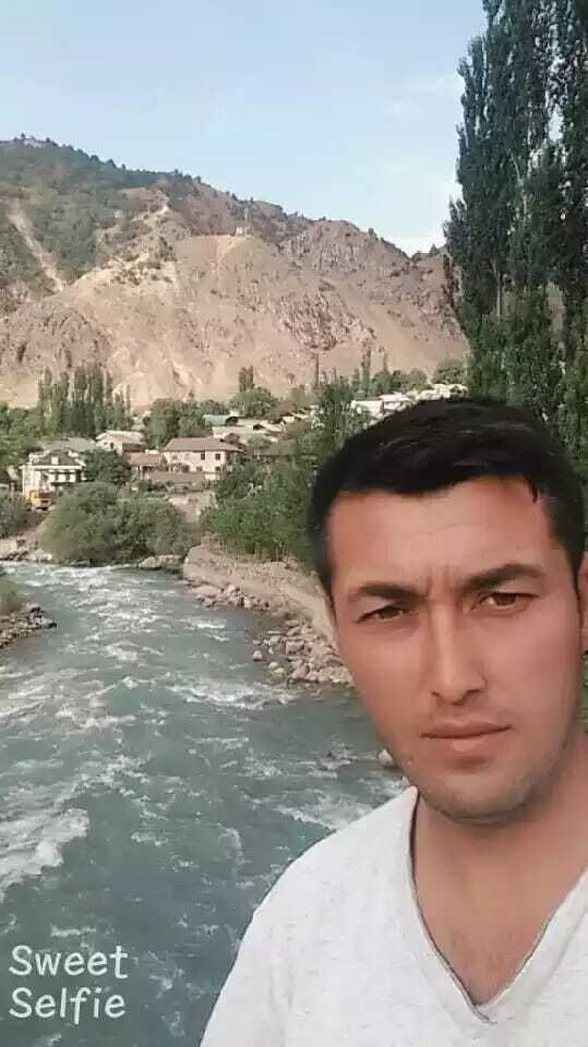  28294247  Hayotjon, 36 ,    