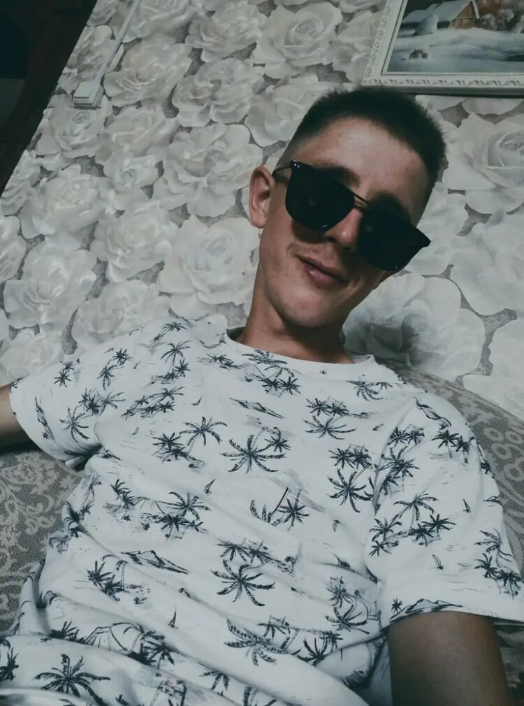  31767967  Ilnar, 26 ,    