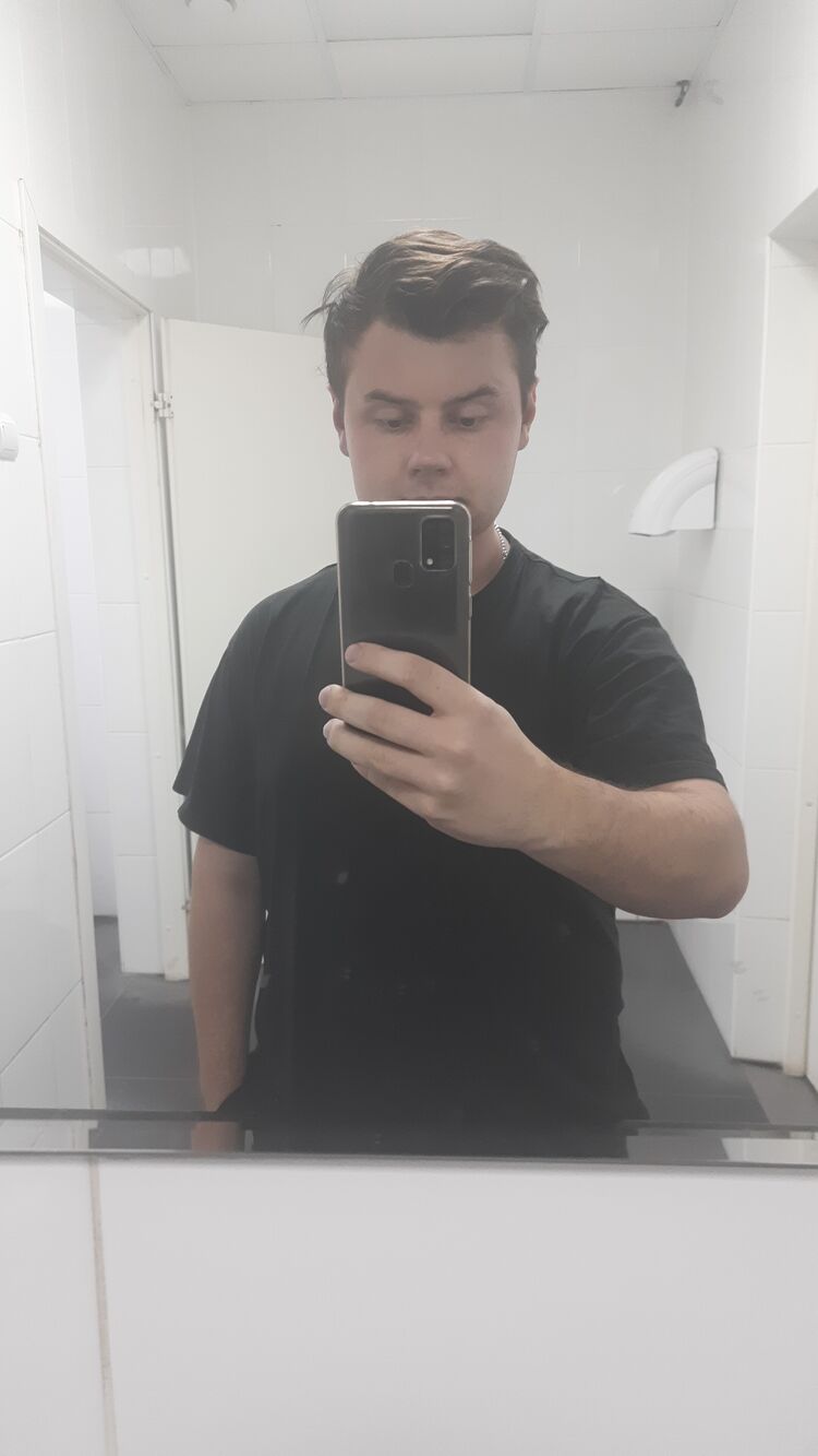  39209197  , 27 ,    