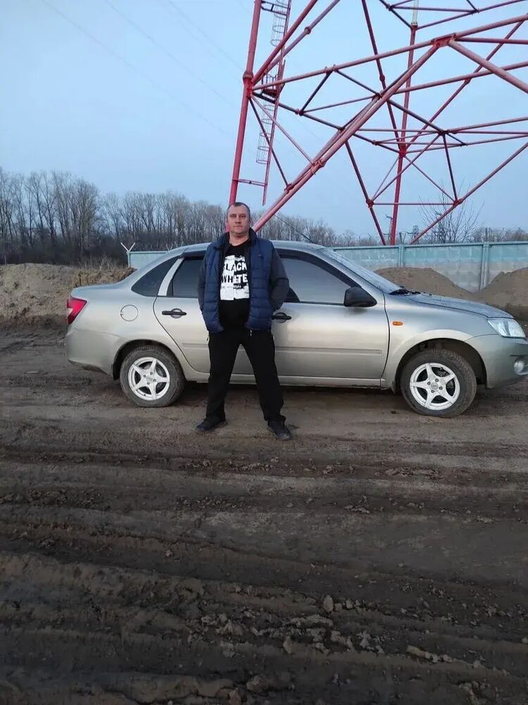  44517087  , 49 ,    