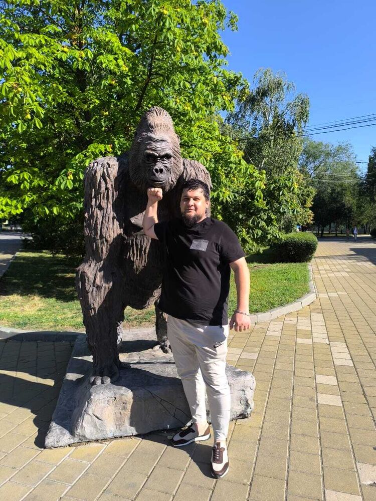  --,   Dargan, 37 ,   , 