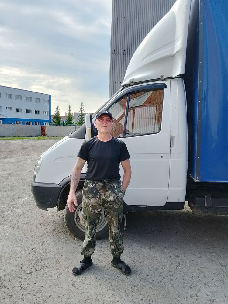  53582077  , 56 ,    -