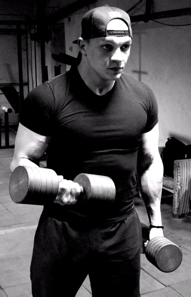  10745957  Viking, 31 ,    