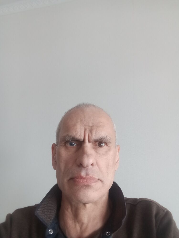  51167897  , 62 ,    