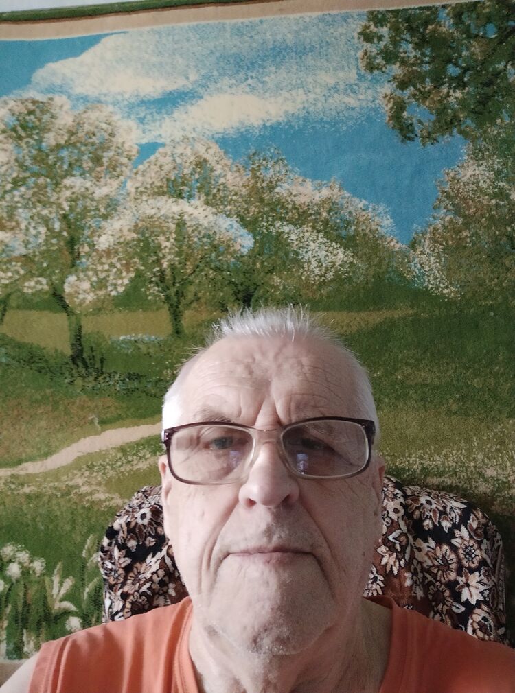  ,   Iwan, 76 ,     , c 