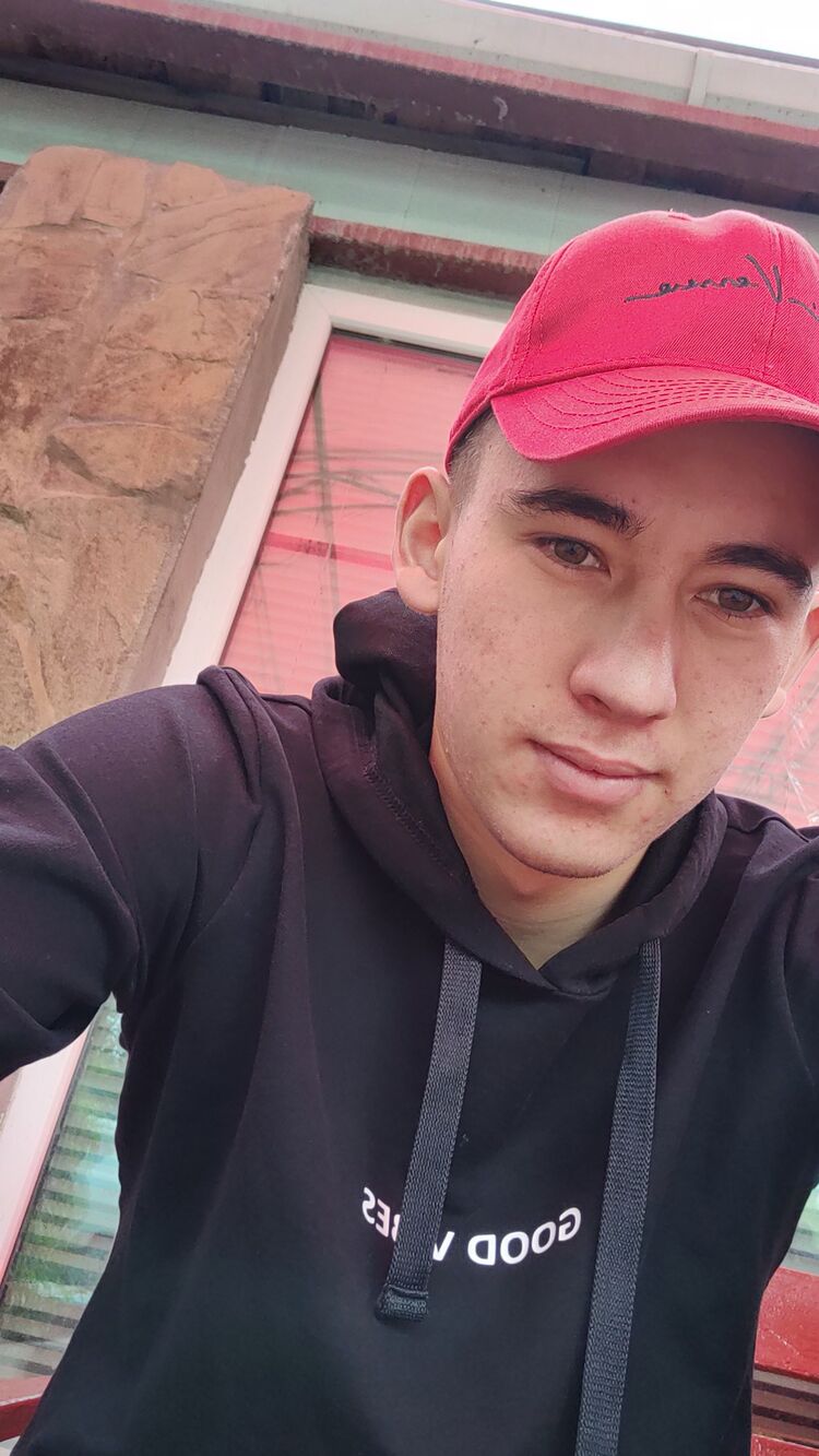  29625247  Roma, 21 ,    