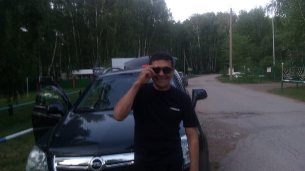  33846607  Ramil, 54 ,    