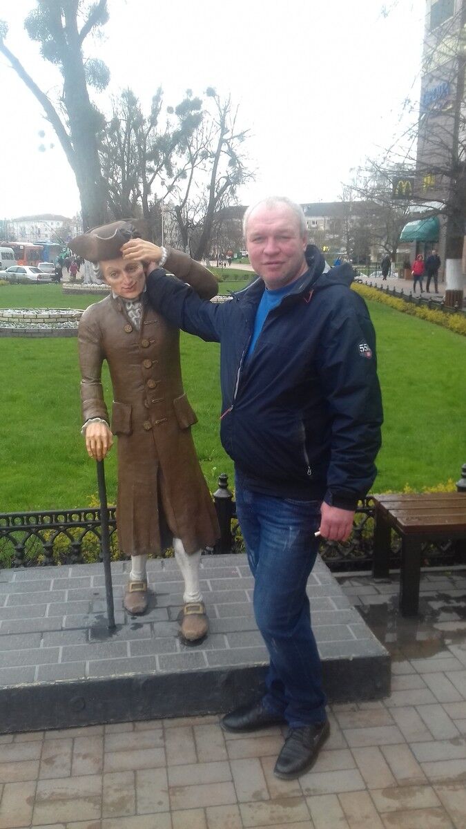  9399337  , 47 ,    -