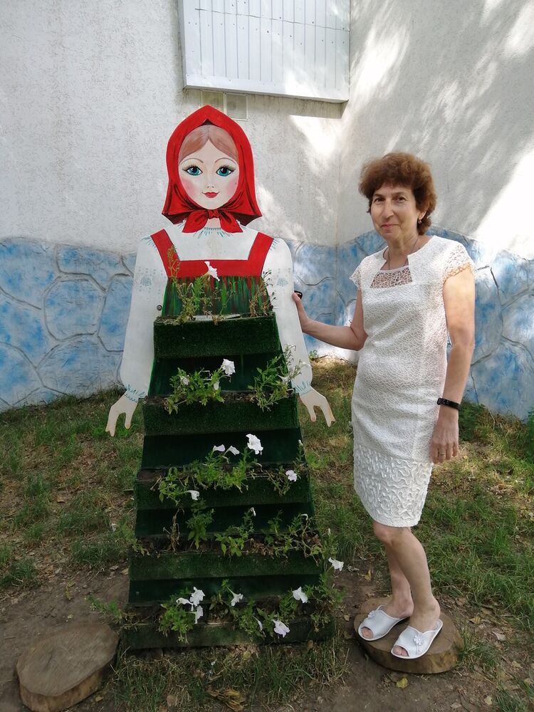  --,   , 65 ,  