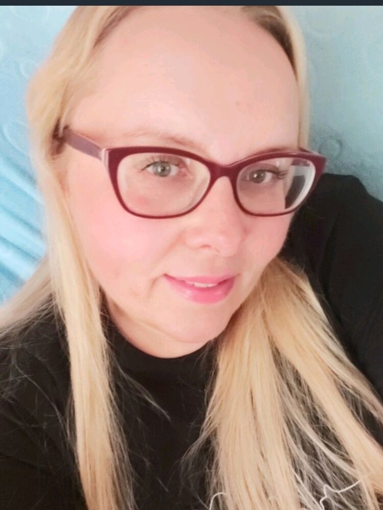  ,   Katie, 40 ,     , 