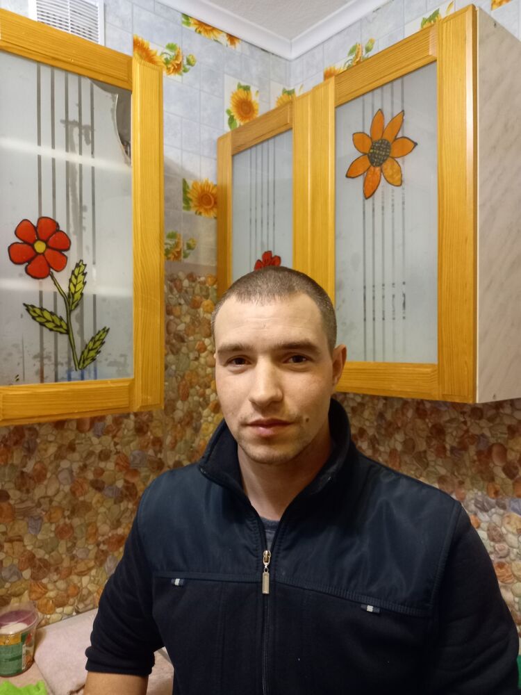  40808987  , 32 ,    