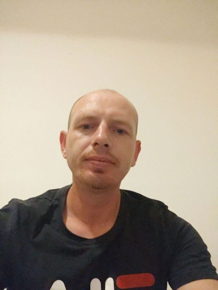 ���� 36381977 ������� �����, 32 ����, ���� ���������� � Kyje