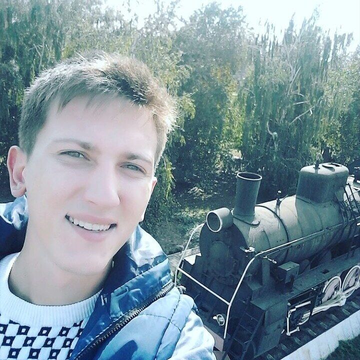  22664147  David, 30 ,    