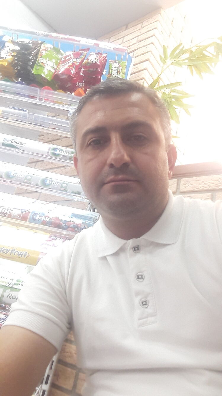  28496977  Vuqar, 41 ,    -