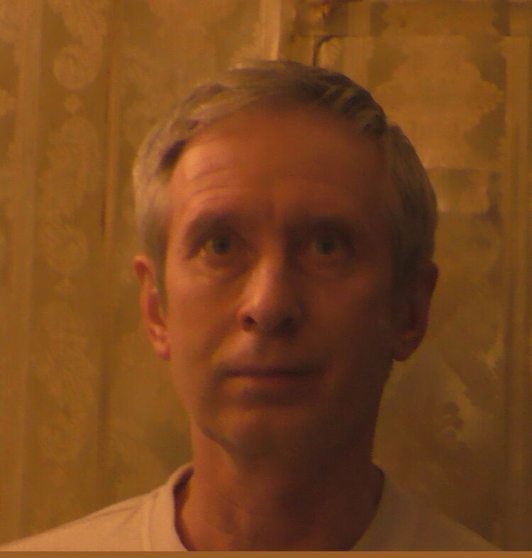  43018177  , 64 ,    