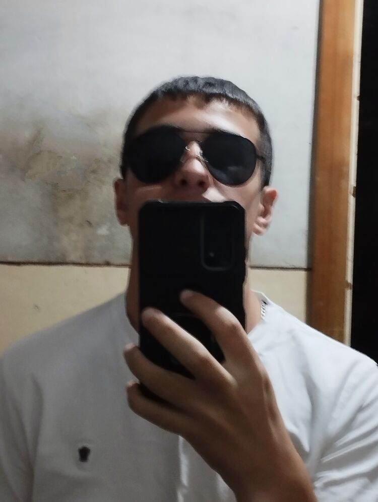  ,   Hayk, 18 ,   ,   