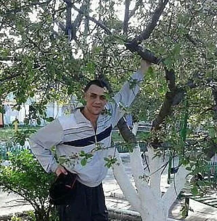  34635287  , 40 ,    