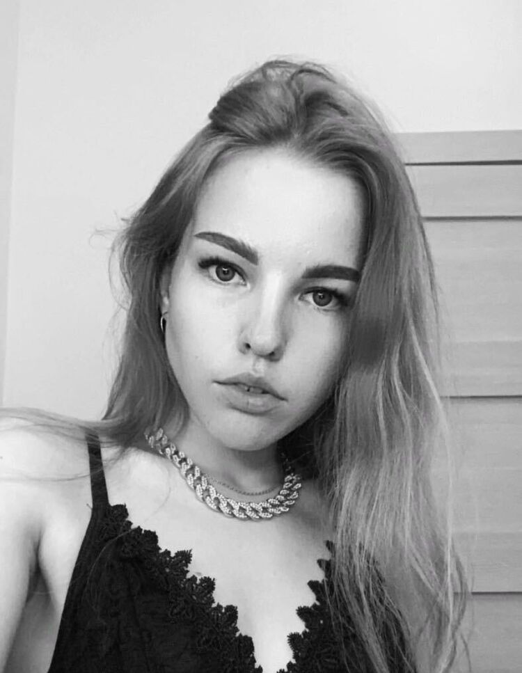  ,   Catherine, 26 ,  