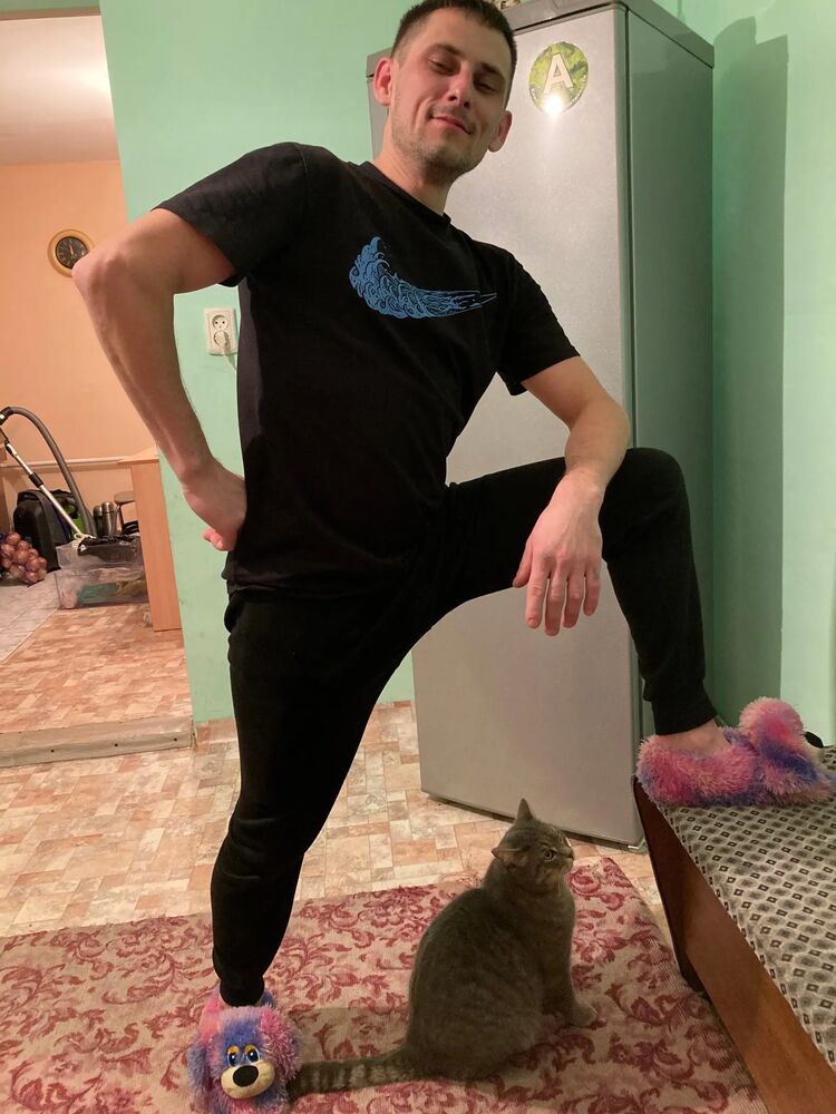 ���� 44060967 ������� Iluas, 33 ����, ���� ���������� � ��������