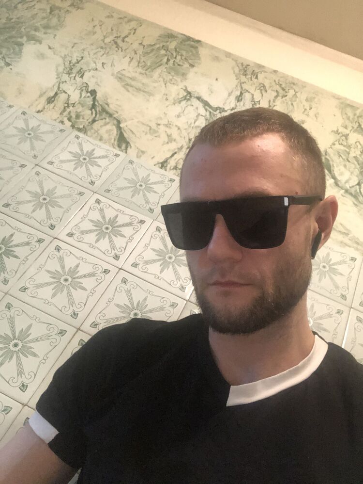 ���� 45370647 ������� ������, 37 ���, ���� ���������� � �������������