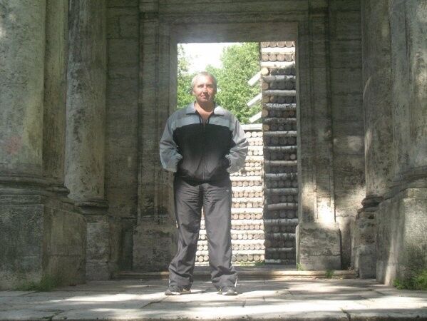  ,   Oleg, 56 ,   