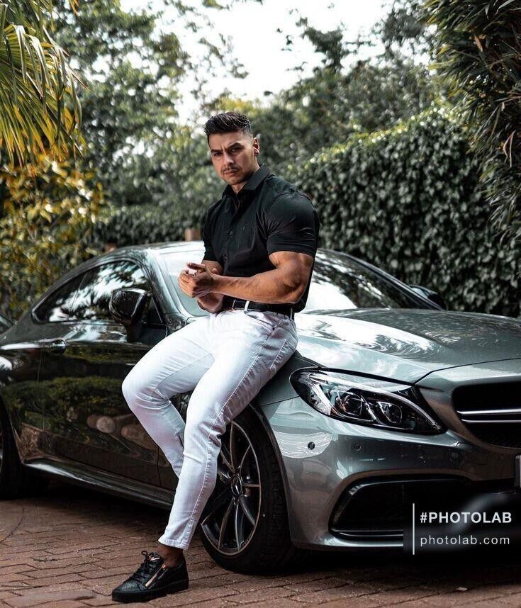  54660557  ADAM, 43 ,    